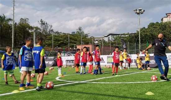 深圳青少年足球训练哪家专业