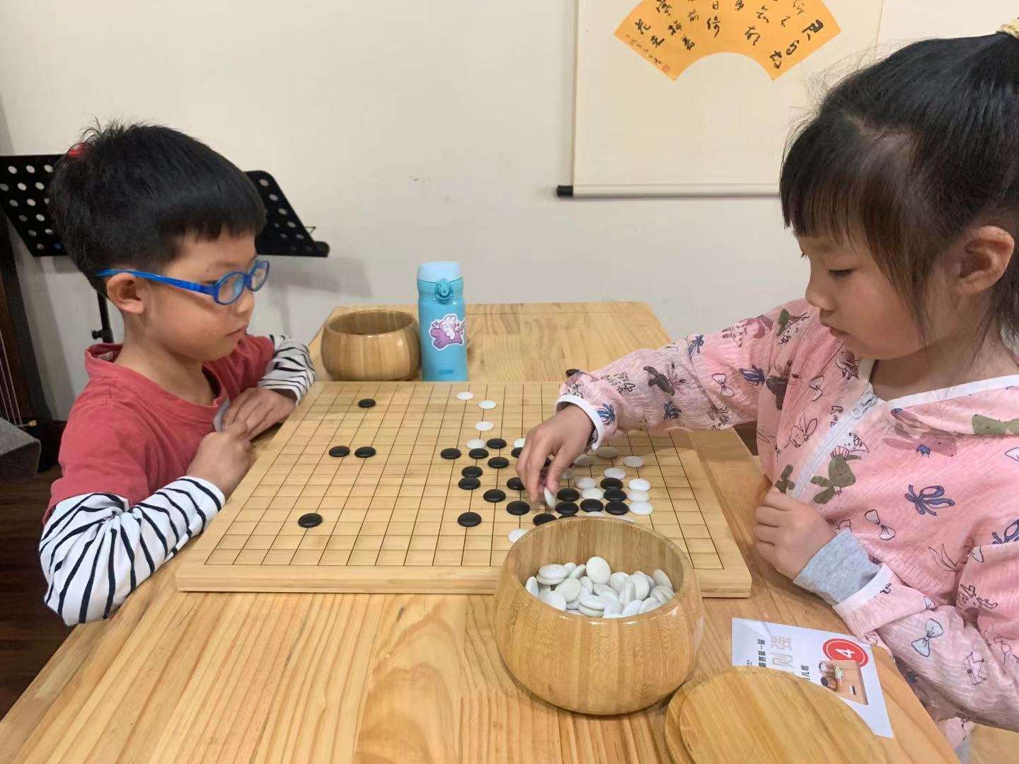 成都围棋课程哪家好_哪个好_学费-培训家