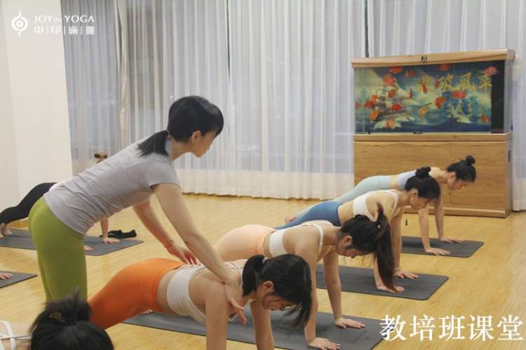 长沙瑜伽教师班