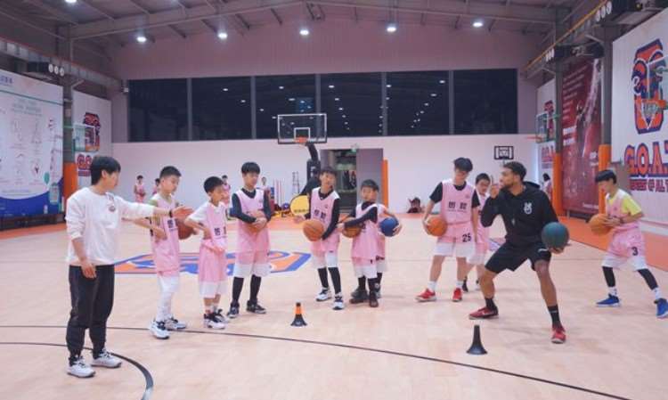 上海儿童篮球训练场
