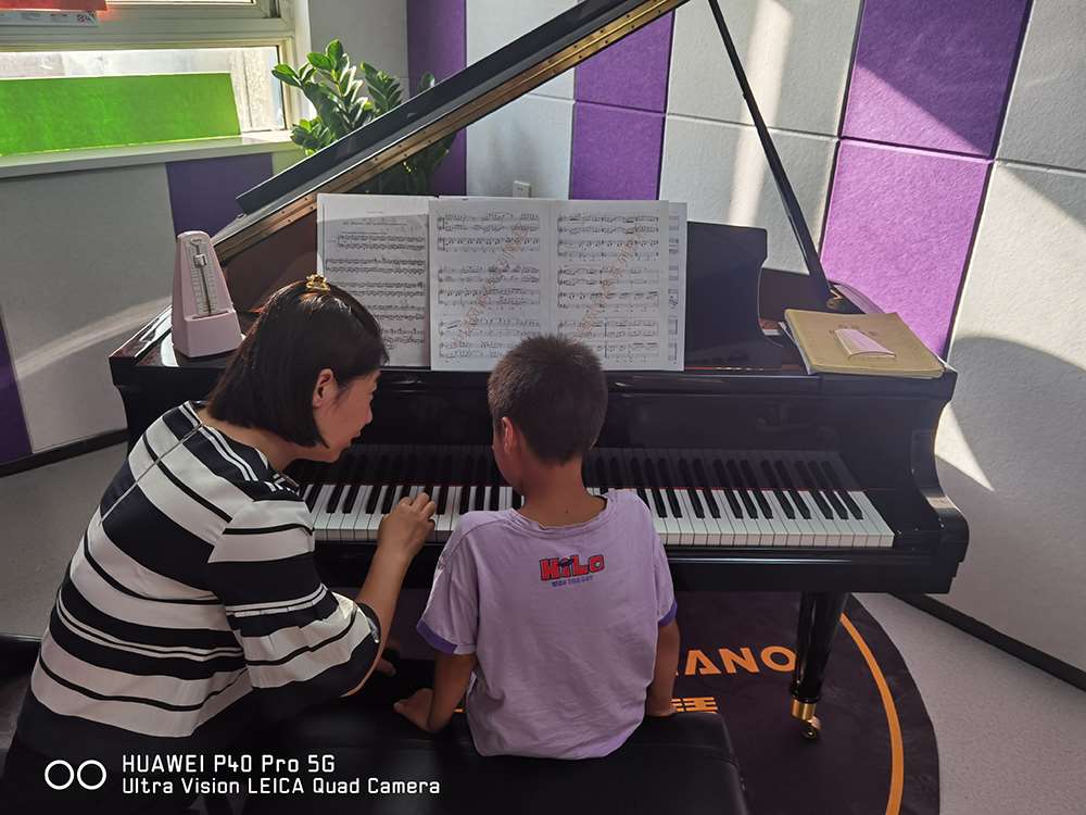 太原成人钢琴培训学校