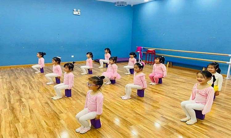 南通少儿中国舞培训课程