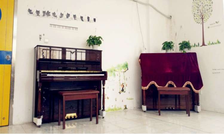 解放桥校区钢琴教室