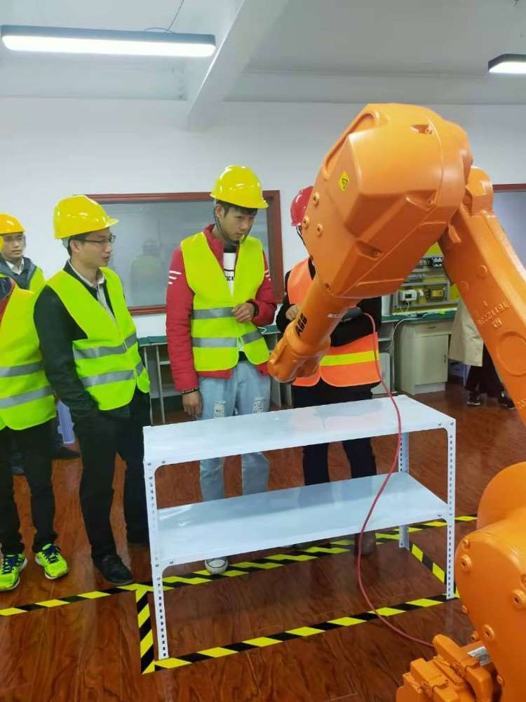 重庆工业机器人技术培训PLC编程培训