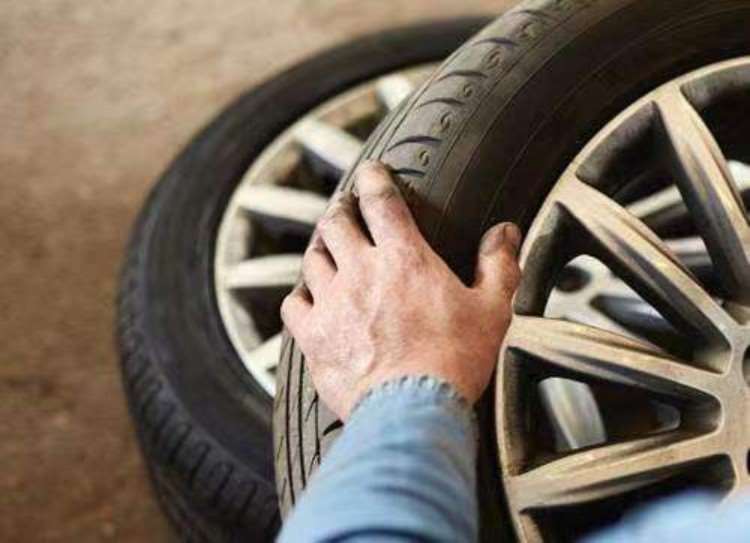 汽车轮胎养护专修